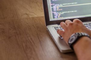 Pourquoi le logiciel source to pay est un investissement stratégique